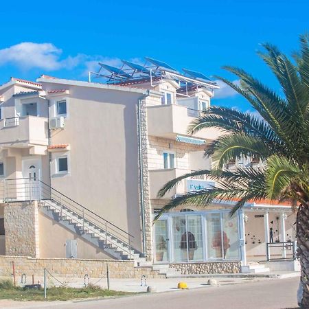 Apartments In Rogoznica 36019 외부 사진