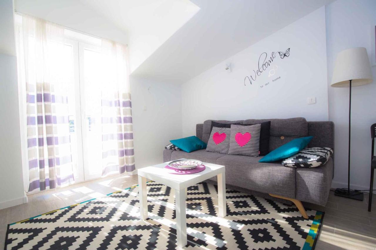 Apartments In Rogoznica 36019 외부 사진