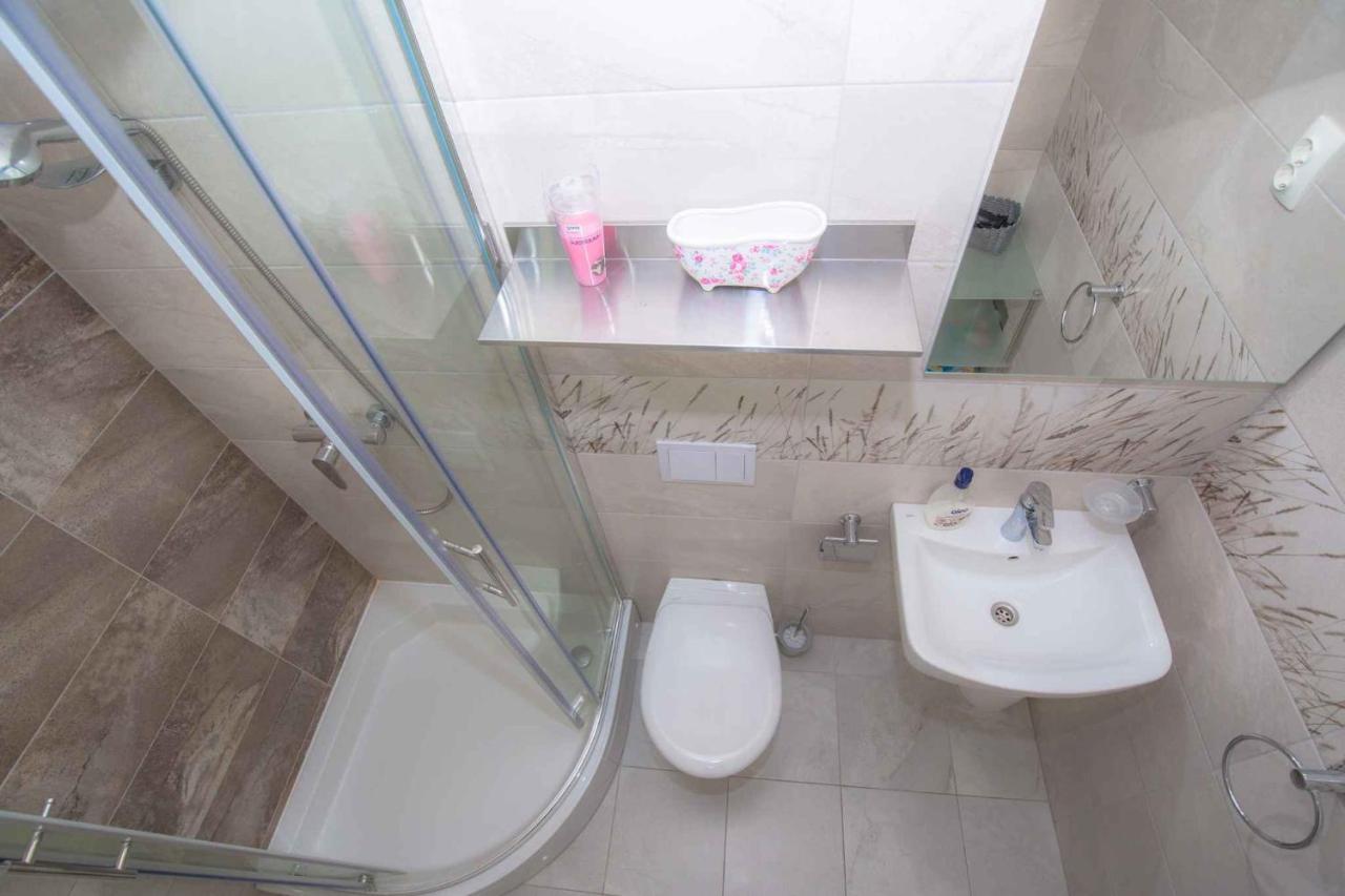 Apartments In Rogoznica 36019 외부 사진