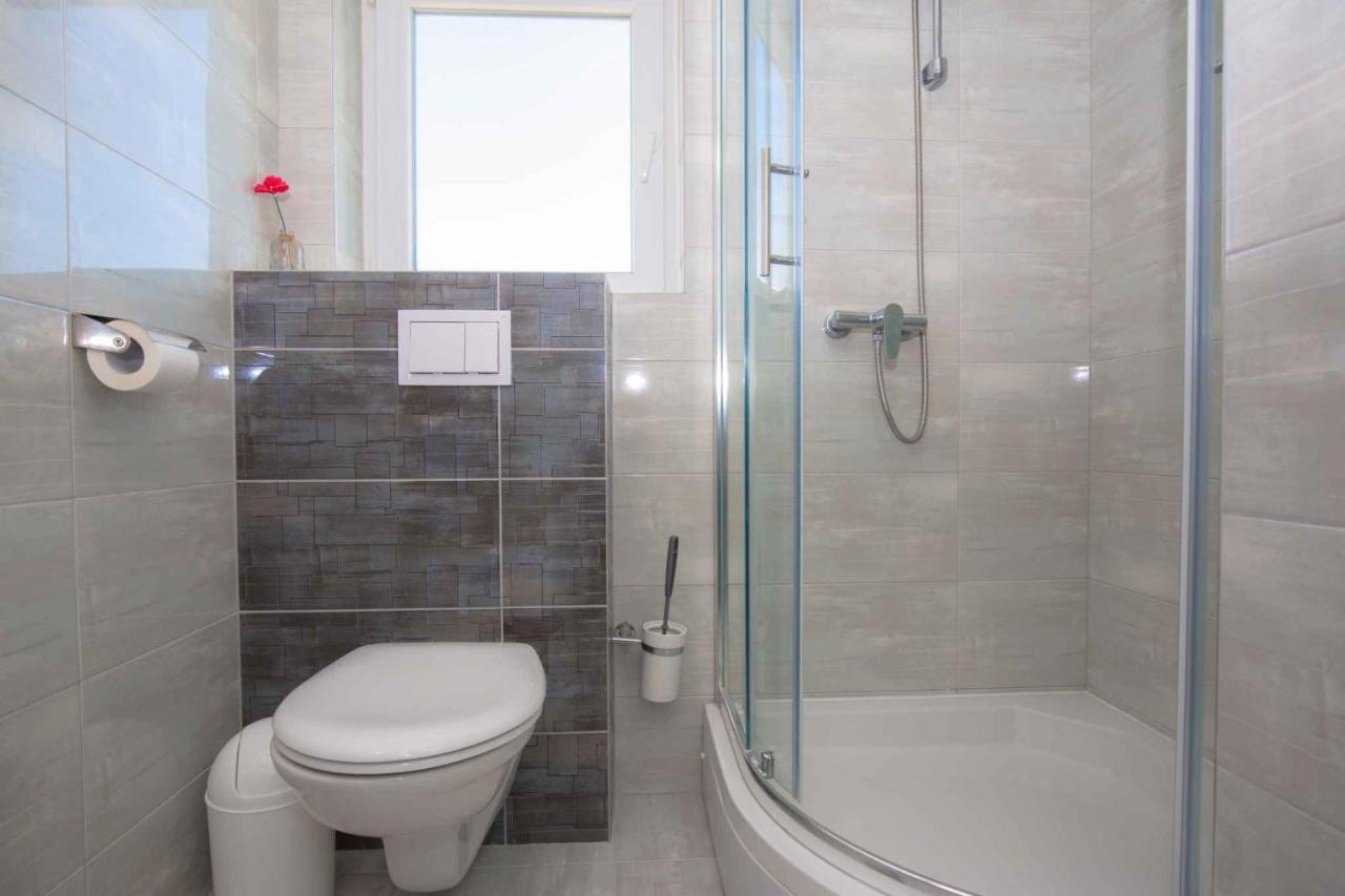 Apartments In Rogoznica 36019 외부 사진