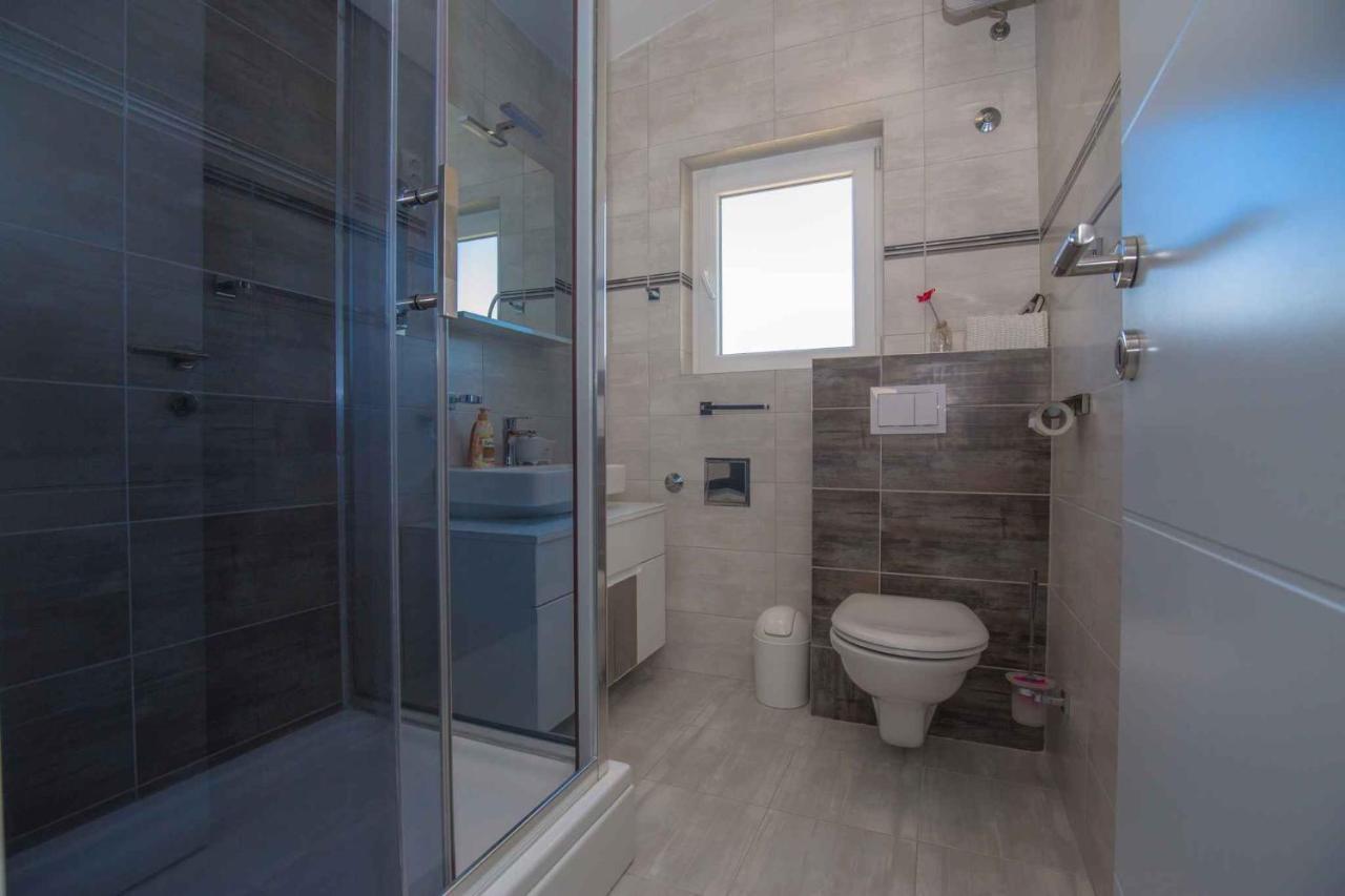 Apartments In Rogoznica 36019 외부 사진